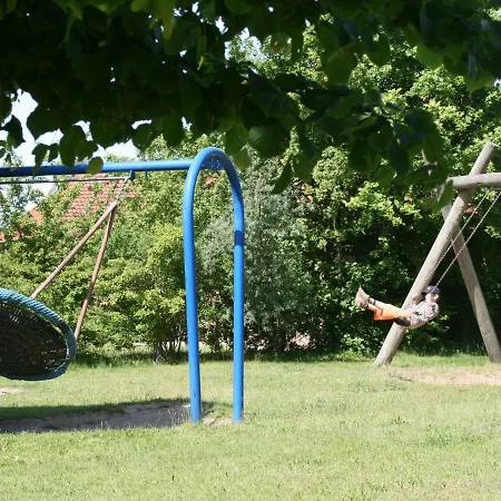 Peaceful And Homely Holiday In Ribnitz- Damgarten. Prázdninový dům *